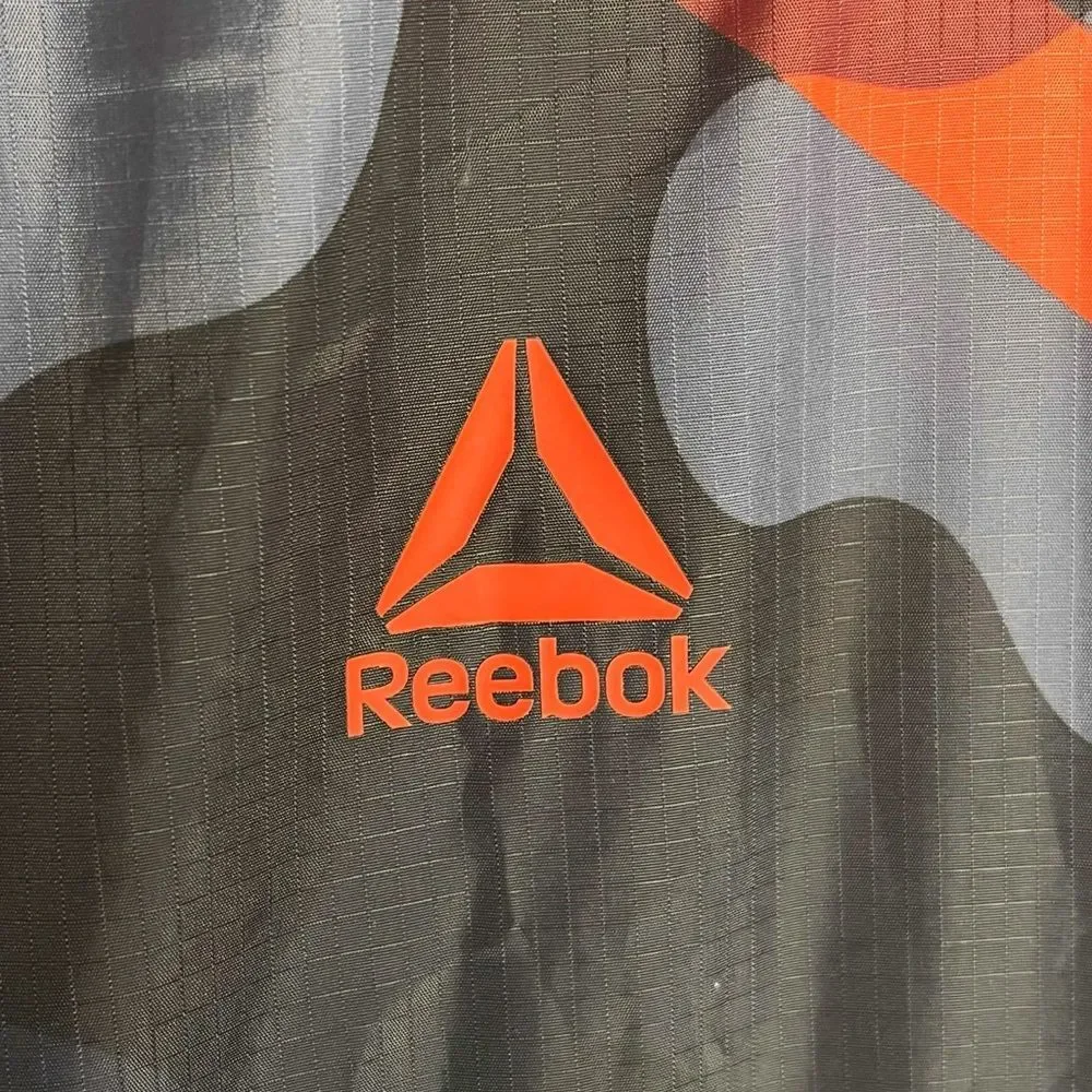 Reebok kids boys lightweight jacket windbreaker Sz L (10 12)